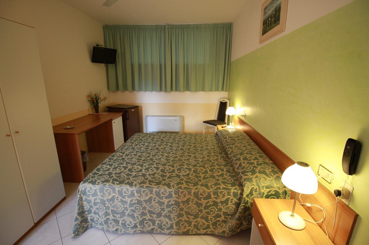 Hotel I Laghetti Polesella Buitenkant foto