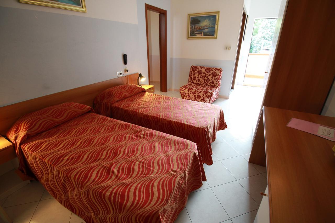 Hotel I Laghetti Polesella Buitenkant foto